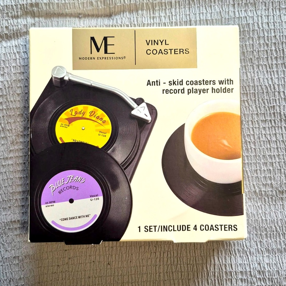 NIB Set of 4 Record Coasters with Record Player as Holder